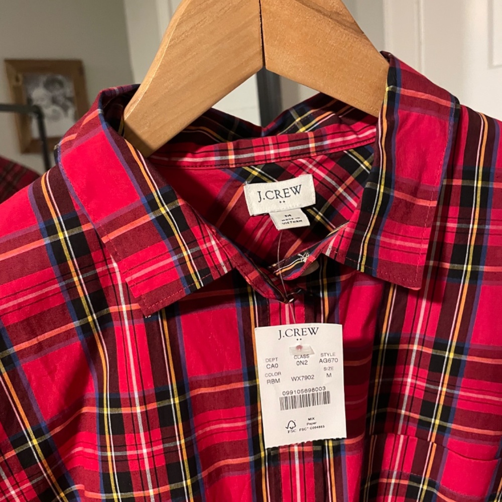 Shirt - Picture 2 of 2